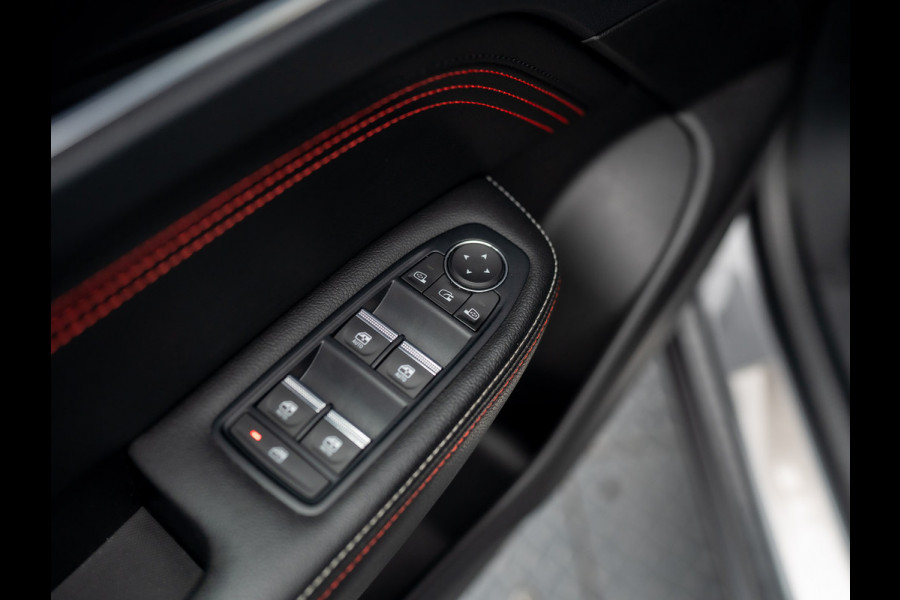 Renault Arkana 1.6 E-Tech Hybrid 145 R.S. Line | Adapt. Cr. | Camera | Stoel & Stuur verw. | Prijs Rijklaar!! Renault Arkana 1.6 E-Tech Hybrid 145 R.S. Line | Adapt. Cr. | Camera | Stoel & Stuur verw. | Prijs Rijklaar!!