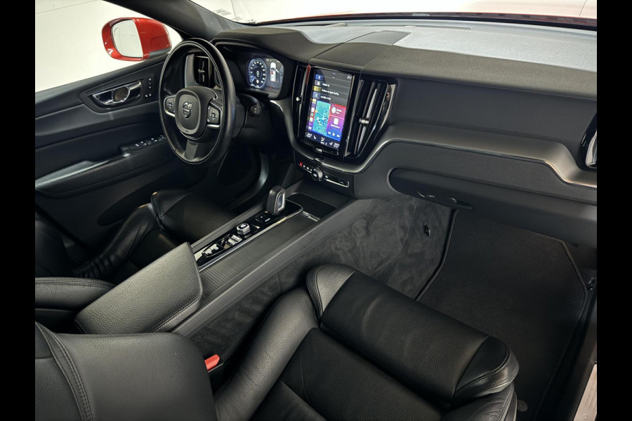 Volvo XC60 2.0 T8 Twin Engine AWD Pano Memory 360° HUD Autopilot Carplay Trekh.