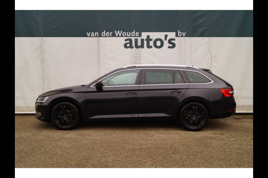 Škoda Superb Combi 1.6 TDI Ambition Bns -NAVI-XENON-ECC-PDC-