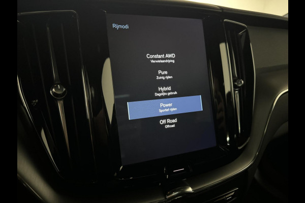 Volvo XC60 2.0 T8 Twin Engine AWD Pano Memory 360° HUD Autopilot Carplay Trekh.