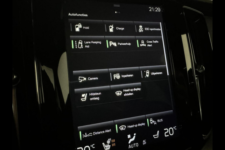 Volvo XC60 2.0 T8 Twin Engine AWD Pano Memory 360° HUD Autopilot Carplay Trekh.