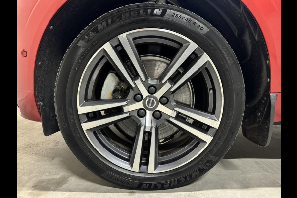 Volvo XC60 2.0 T8 Twin Engine AWD Pano Memory 360° HUD Autopilot Carplay Trekh.