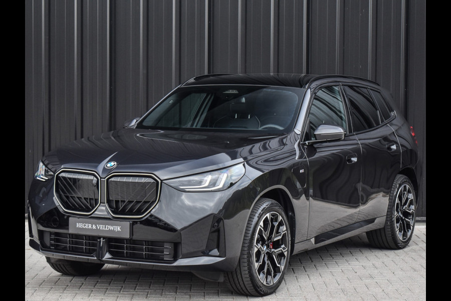 BMW X3 30e xDRIVE | M-SPORT PRO | ADAPTIVE SUSPENSION | PANORAMADAK | DRIVING ASSISTANT PLUS | COMFORT ACCESS | TREKHAAK | ICONIC GLOW