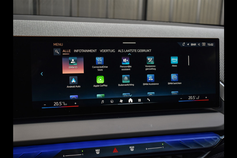 BMW X3 30e xDRIVE | M-SPORT PRO | ADAPTIVE SUSPENSION | PANORAMADAK | DRIVING ASSISTANT PLUS | COMFORT ACCESS | TREKHAAK | ICONIC GLOW