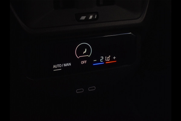 BMW X3 30e xDRIVE | M-SPORT PRO | ADAPTIVE SUSPENSION | PANORAMADAK | DRIVING ASSISTANT PLUS | COMFORT ACCESS | TREKHAAK | ICONIC GLOW