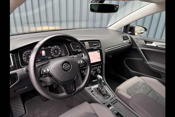 Volkswagen Golf 1.5 TSI Highline Business | Groot navi | Virtual Cockpit | Adapt. cr. | Camera | Stoel & Stuur verw. | Prijs Rijklaar!! Volkswagen Golf 1.5 TSI Highline Business | Groot navi | Virtual Cockpit | Adapt. cr. | Camera | Stoel & Stuur verw. | Prijs Rijklaar!!