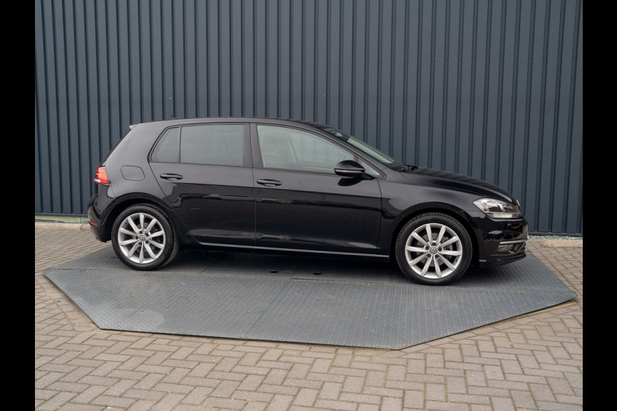 Volkswagen Golf 1.5 TSI Highline Business | Groot navi | Virtual Cockpit | Adapt. cr. | Camera | Stoel & Stuur verw. | Prijs Rijklaar!! Volkswagen Golf 1.5 TSI Highline Business | Groot navi | Virtual Cockpit | Adapt. cr. | Camera | Stoel & Stuur verw. | Prijs Rijklaar!!