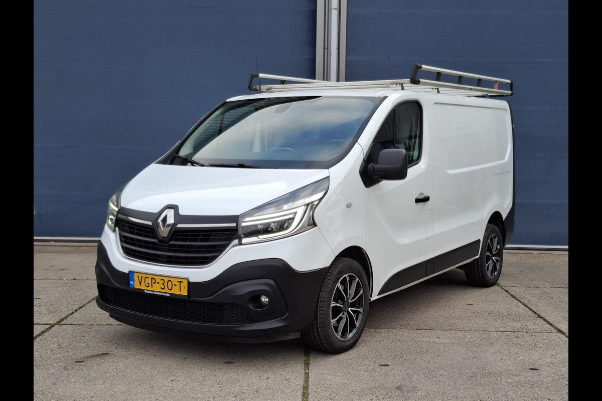 Renault Trafic 2.0 dCi 145 T27 L1H1 Comfort AUTOMAAT / CRUISE CONTROLE / NAVI / CAMERA / 3 ZITS / IMPERIAL Renault Trafic 2.0 dCi 145 T27 L1H1 Comfort AUTOMAAT / CRUISE CONTROLE / NAVI / CAMERA / 3 ZITS / IMPERIAL