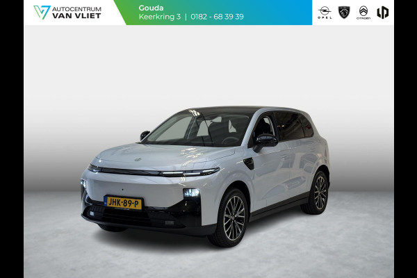Leapmotor B10 Design ProMax 67.1 kWh 430KM WLTP | Panorama | Navigatie | Elektrische achterklep | Elektrisch bedienbare stoelen | Stoelverwarming | Stoelventilatie