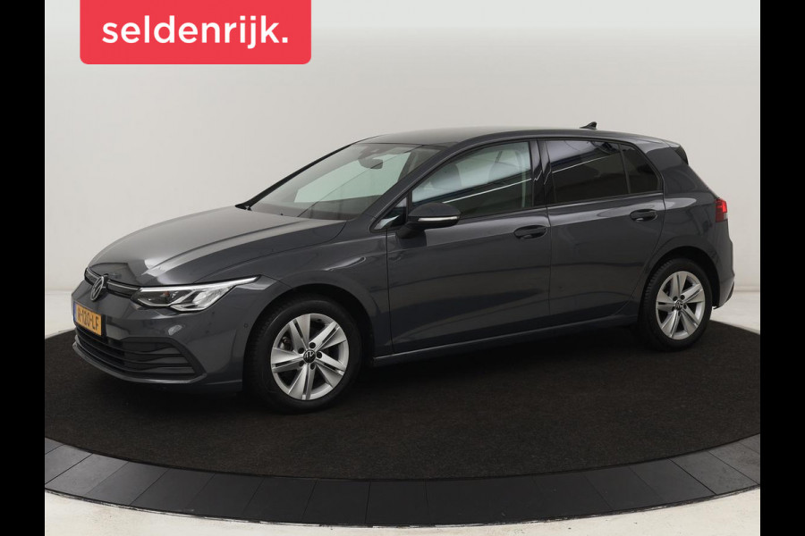 Volkswagen Golf 1.5 TSI Life Business | Adaptive Cruise | Stoelverwarming | Camera | Memory | Carplay | Navigatie | Sfeerverlichting