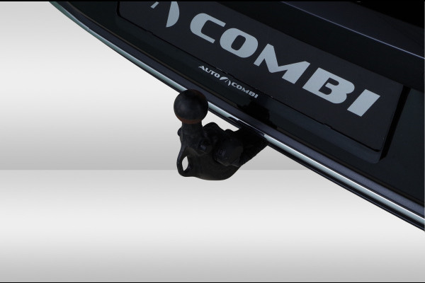 Volkswagen Golf 1.4 eHybrid Style > 204pk/Pano.schuif/Memory/IQ.Light/trekhaak/Sportstoelen...