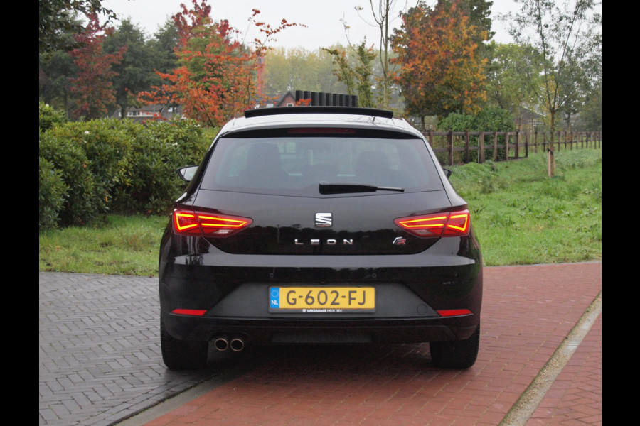 Seat Leon 1.5 TSI FR Business Intense | Elektrisch glazen panorama-dak | Camera | Cruise Control | NL-Auto | Seat Leon 1.5 TSI FR Business Intense | Elektrisch glazen panorama-dak | Camera | Cruise Control | NL-Auto |