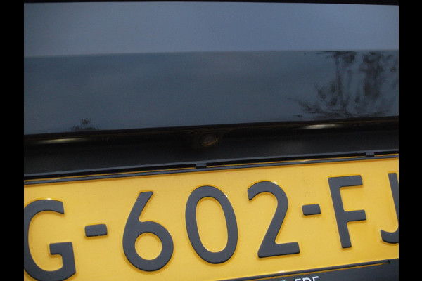 Seat Leon 1.5 TSI FR Business Intense | Elektrisch glazen panorama-dak | Camera | Cruise Control | NL-Auto | Seat Leon 1.5 TSI FR Business Intense | Elektrisch glazen panorama-dak | Camera | Cruise Control | NL-Auto |