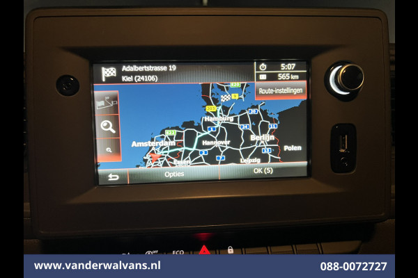 Opel Movano 2.3 CDTI 146pk Bakwagen Laadklep Euro6 Airco | Camera | Navigatie | LED | Cruisecontrol Bijrijdersbank Opel Movano 2.3 CDTI 146pk Bakwagen Laadklep Euro6 Airco | Camera | Navigatie | LED | Cruisecontrol Bijrijdersbank