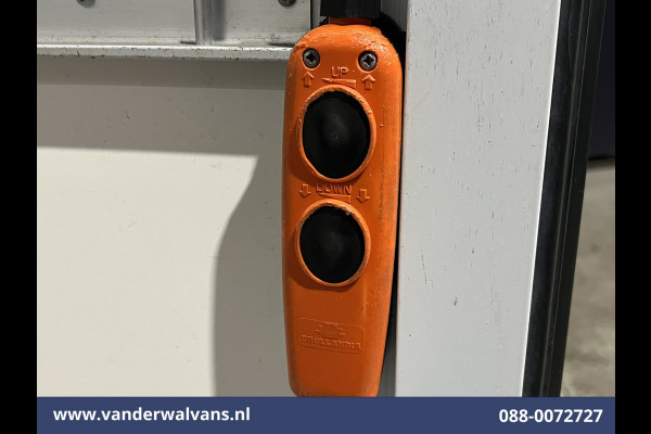 Opel Movano 2.3 CDTI 146pk Bakwagen Laadklep Euro6 Airco | Camera | Navigatie | LED | Cruisecontrol Bijrijdersbank Opel Movano 2.3 CDTI 146pk Bakwagen Laadklep Euro6 Airco | Camera | Navigatie | LED | Cruisecontrol Bijrijdersbank