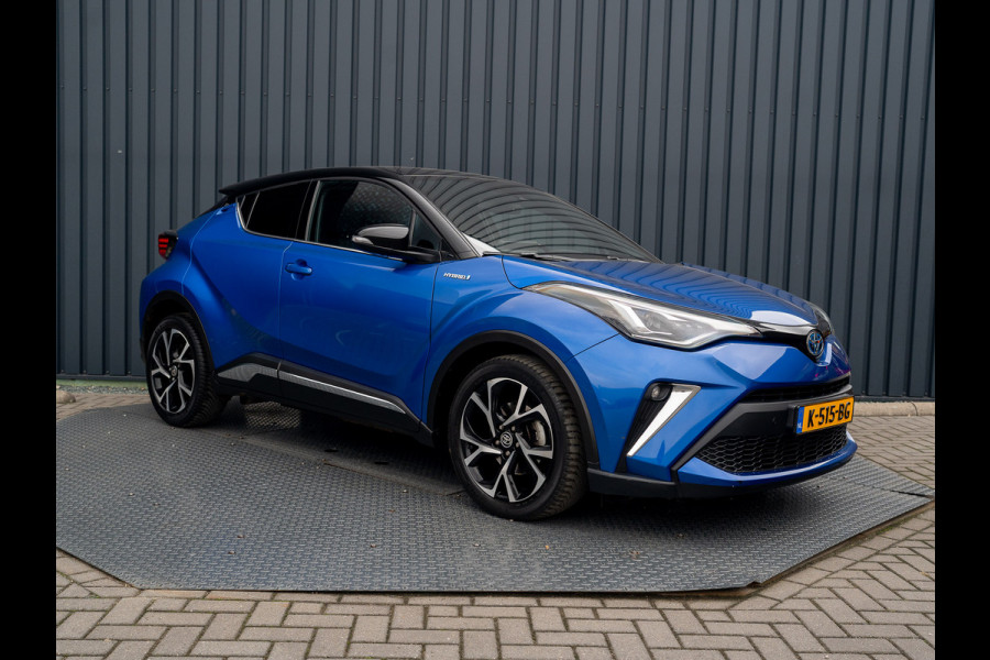 Toyota C-HR 1.8 Hybrid First Edition | Bi-Tone | JBL | Blind Spot | Navi | Pakeersensoren | Apple Carplay | Prijs Rijklaar!! Toyota C-HR 1.8 Hybrid First Edition | Bi-Tone | JBL | Blind Spot | Navi | Pakeersensoren | Apple Carplay | Prijs Rijklaar!!