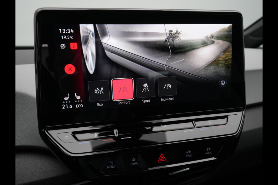 Volkswagen ID.3 Life 58 kWh 204pk Navi Camera Led Carplay Stoelverw. 298