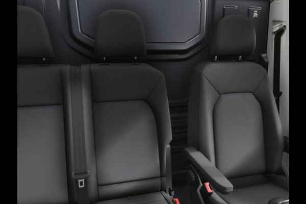 Volkswagen Crafter Highline L3 2.0 TDI EU6 177 pk GVW 3.5T VOORRAAD!! Volkswagen Crafter Highline L3 2.0 TDI EU6 177 pk GVW 3.5T VOORRAAD!!