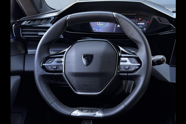 Peugeot 308 SW 1.6 Plug-in Hybrid 225 GT | Trekhaak | Aviloo 98%! | Peugeot 308 SW 1.6 Plug-in Hybrid 225 GT | Trekhaak | Aviloo 98%! |