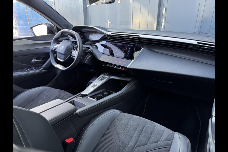 Peugeot 308 SW 1.6 Plug-in Hybrid 225 GT | Trekhaak | Aviloo 98%! | Peugeot 308 SW 1.6 Plug-in Hybrid 225 GT | Trekhaak | Aviloo 98%! |