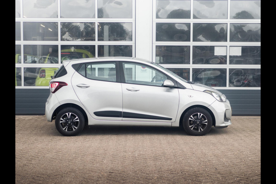 Hyundai i10 1.0i Go! 2017 l Navigatie l Bluetooth l Hyundai i10 1.0i Go! 2017 l Navigatie l Bluetooth l