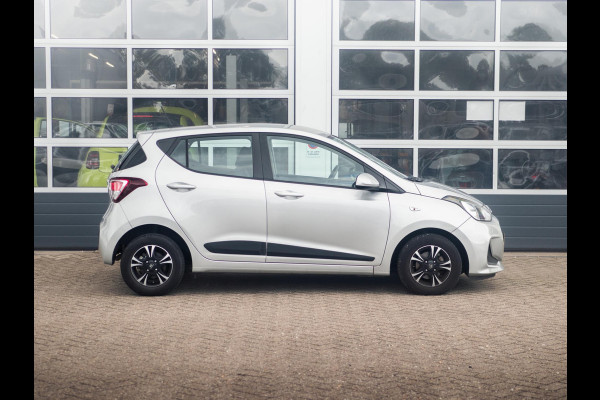 Hyundai i10 1.0i Go! 2017 l Navigatie l Bluetooth l Hyundai i10 1.0i Go! 2017 l Navigatie l Bluetooth l