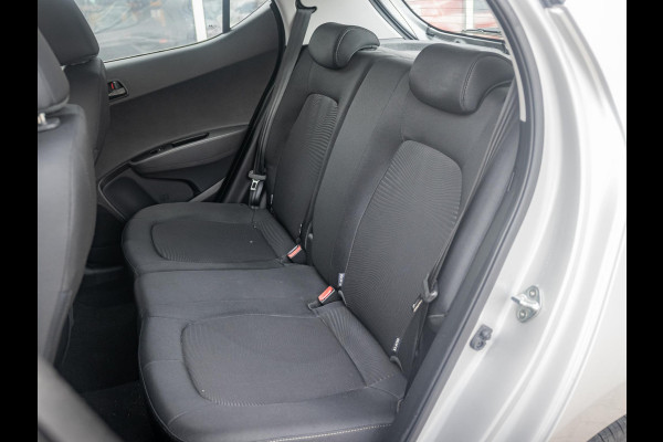 Hyundai i10 1.0i Go! 2017 l Navigatie l Bluetooth l Hyundai i10 1.0i Go! 2017 l Navigatie l Bluetooth l