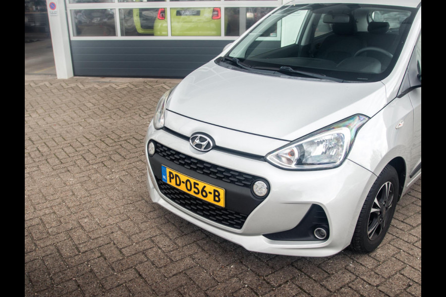 Hyundai i10 1.0i Go! 2017 l Navigatie l Bluetooth l Hyundai i10 1.0i Go! 2017 l Navigatie l Bluetooth l