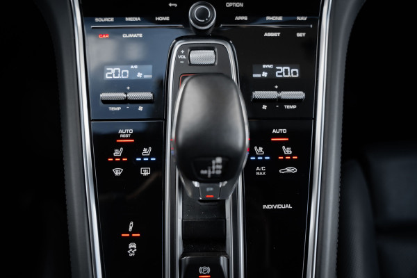 Porsche Panamera 2.9 4S E-Hybrid - Sport Chrono + | Stoelkoeling & Massage | Memory | 360 Camera Porsche Panamera 2.9 4S E-Hybrid - Sport Chrono + | Stoelkoeling & Massage | Memory | 360 Camera