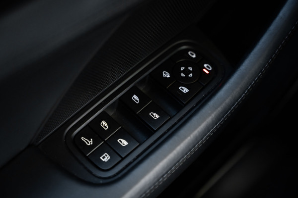 Porsche Panamera 2.9 4S E-Hybrid - Sport Chrono + | Stoelkoeling & Massage | Memory | 360 Camera Porsche Panamera 2.9 4S E-Hybrid - Sport Chrono + | Stoelkoeling & Massage | Memory | 360 Camera