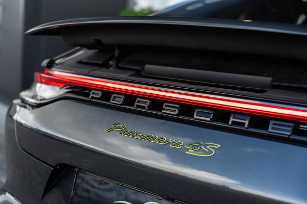 Porsche Panamera 2.9 4S E-Hybrid - Sport Chrono + | Stoelkoeling & Massage | Memory | 360 Camera Porsche Panamera 2.9 4S E-Hybrid - Sport Chrono + | Stoelkoeling & Massage | Memory | 360 Camera