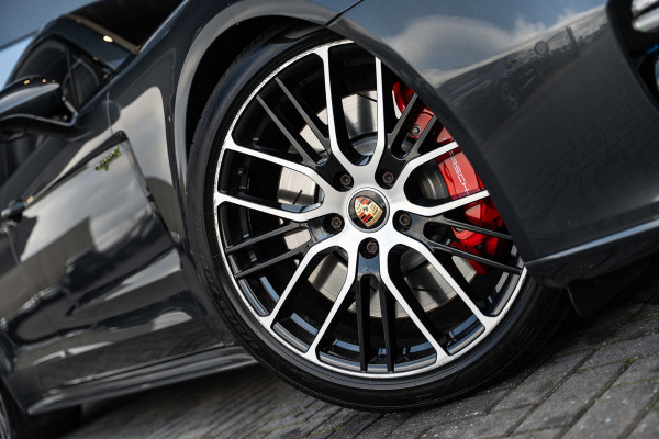 Porsche Panamera 2.9 4S E-Hybrid - Sport Chrono + | Stoelkoeling & Massage | Memory | 360 Camera Porsche Panamera 2.9 4S E-Hybrid - Sport Chrono + | Stoelkoeling & Massage | Memory | 360 Camera
