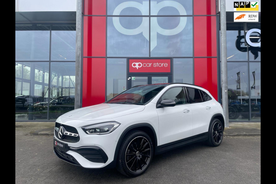 Mercedes-Benz GLA 250 e Hybride AMG Night Pakket Panorama Ambient Light Mercedes-Benz GLA 250 e Hybride AMG Night Pakket Panorama Ambient Light