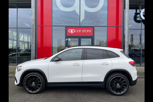 Mercedes-Benz GLA 250 e Hybride AMG Night Pakket Panorama Ambient Light Mercedes-Benz GLA 250 e Hybride AMG Night Pakket Panorama Ambient Light