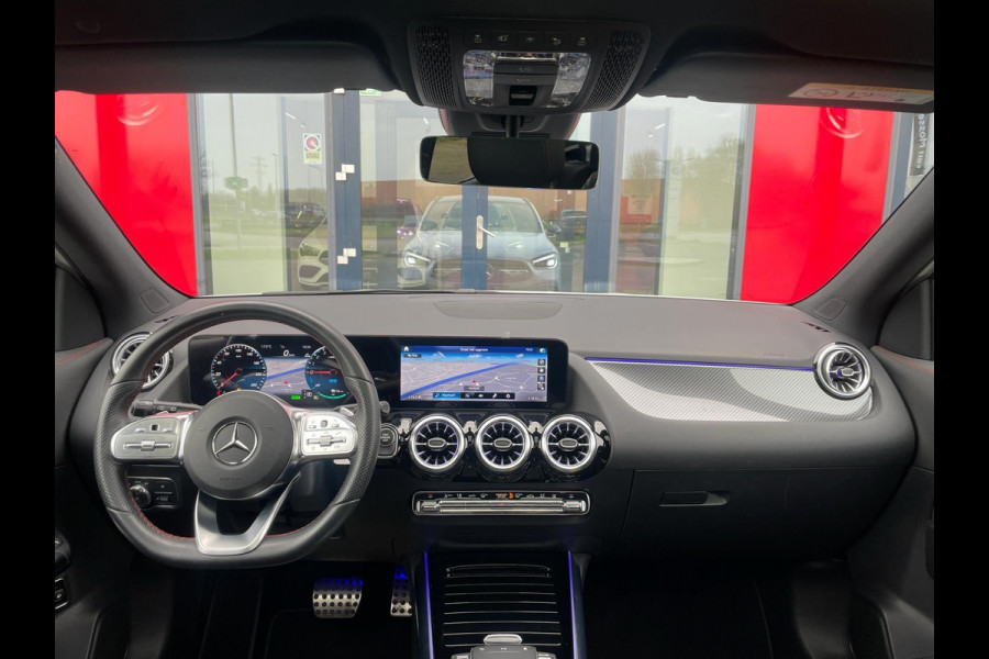 Mercedes-Benz GLA 250 e Hybride AMG Night Pakket Panorama Ambient Light Mercedes-Benz GLA 250 e Hybride AMG Night Pakket Panorama Ambient Light