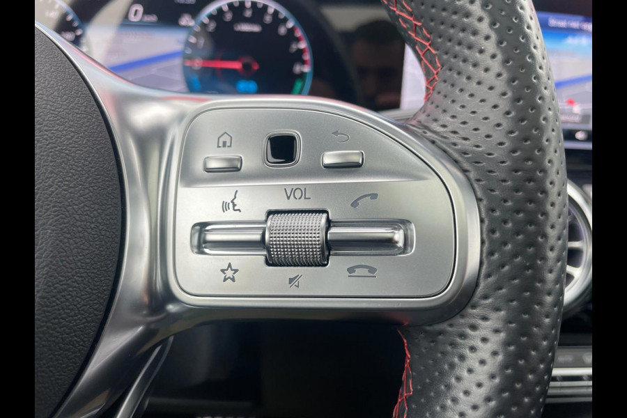 Mercedes-Benz GLA 250 e Hybride AMG Night Pakket Panorama Ambient Light Mercedes-Benz GLA 250 e Hybride AMG Night Pakket Panorama Ambient Light