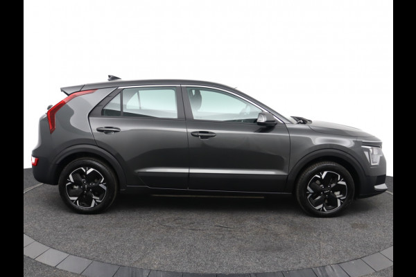 Kia Niro EV Light Edition 64.8 kWh - Navigatie - Climate Control - Apple Carplay/Android Auto - Fabrieksgarantie tot 05-2031 Kia Niro EV Light Edition 64.8 kWh - Navigatie - Climate Control - Apple Carplay/Android Auto - Fabrieksgarantie tot 05-2031