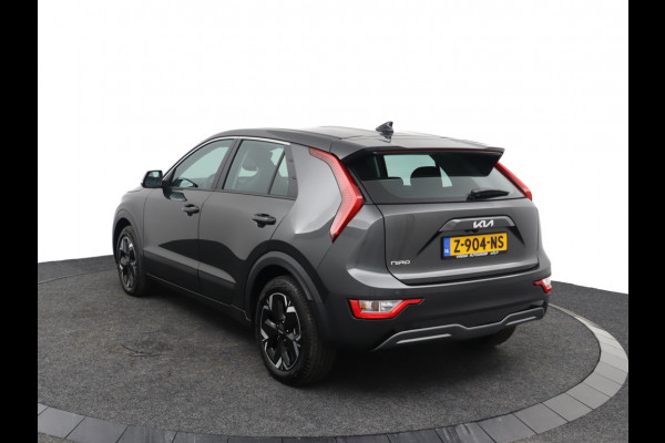 Kia Niro EV Light Edition 64.8 kWh - Navigatie - Climate Control - Apple Carplay/Android Auto - Fabrieksgarantie tot 05-2031 Kia Niro EV Light Edition 64.8 kWh - Navigatie - Climate Control - Apple Carplay/Android Auto - Fabrieksgarantie tot 05-2031