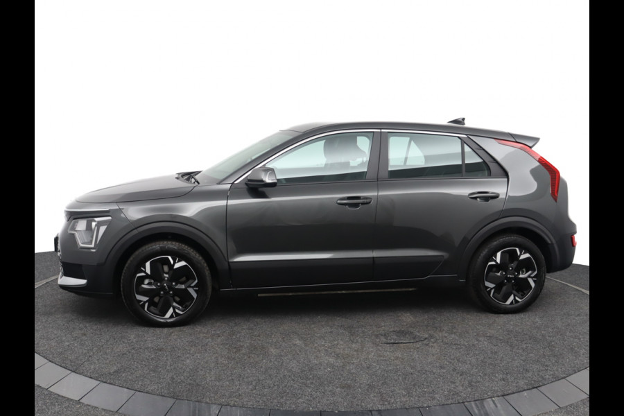 Kia Niro EV Light Edition 64.8 kWh - Navigatie - Climate Control - Apple Carplay/Android Auto - Fabrieksgarantie tot 05-2031 Kia Niro EV Light Edition 64.8 kWh - Navigatie - Climate Control - Apple Carplay/Android Auto - Fabrieksgarantie tot 05-2031