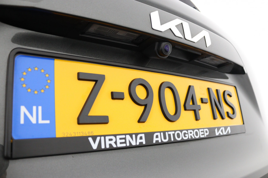Kia Niro EV Light Edition 64.8 kWh - Navigatie - Climate Control - Apple Carplay/Android Auto - Fabrieksgarantie tot 05-2031 Kia Niro EV Light Edition 64.8 kWh - Navigatie - Climate Control - Apple Carplay/Android Auto - Fabrieksgarantie tot 05-2031