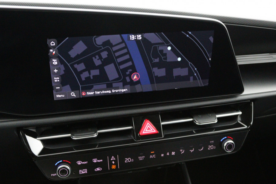 Kia Niro EV Light Edition 64.8 kWh - Navigatie - Climate Control - Apple Carplay/Android Auto - Fabrieksgarantie tot 05-2031 Kia Niro EV Light Edition 64.8 kWh - Navigatie - Climate Control - Apple Carplay/Android Auto - Fabrieksgarantie tot 05-2031