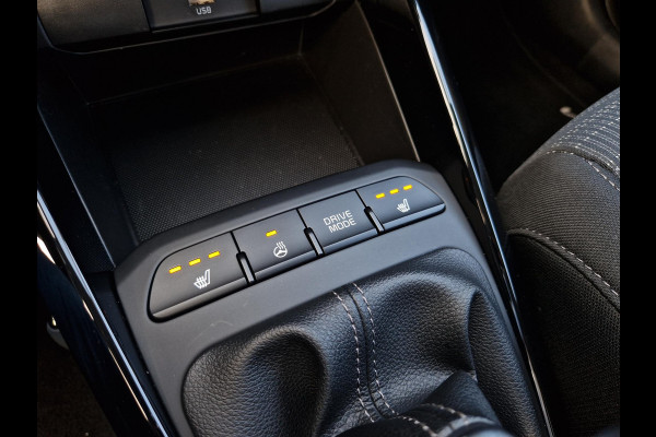 Kia Stonic 1.0 T-GDi MHEV DynamicPlusLine | Stoelverwarming | Key-Less | Regensensor | Clima | Navi |