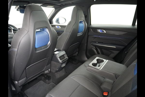 Lynk & Co 01 AUT-7 261pk PHEV Zwarte-Hemel Pano-Schuifdak Lmv 20" 360°Camera Apple Carplay Android Auto Adap.Cruise Navi Pdc Ecc Keyless Led  Elek.Memory.Stoel File assistent Dodehoek detector Elektrisch bedienbare achterklep Rijstrooksensor Wifi Verkeersbord detectie 425Nm koppel 3,7kw laadvermogen 1.800KG-Trekvermogen! €44.880 Nieuwprijs 1e Eigenaar Origineel NLse auto!