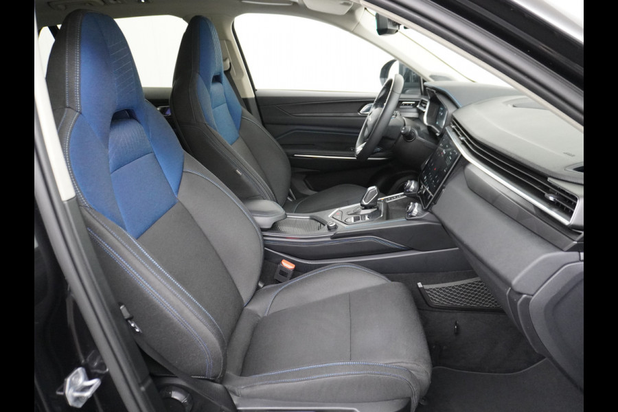 Lynk & Co 01 1.5 PHEV AUT-7 261pk Pano-Schuifdak Lmv 20" 360°Camera Apple Carplay Android Auto Adap.Cruise Navi Pdc Ecc Keyless Led Plug-In H Elek.Memory.Stoel File assistent Dodehoek detector Elektrisch bedienbare achterklep Rijstrooksensor Wifi Verkeersbord detectie 425Nm koppel 3,7kw laadvermogen €44.882 Nieuwprijs 1e Eigenaar Origineel NLse auto! Lynk & Co 01 1.5 PHEV AUT-7 261pk Pano-Schuifdak Lmv 20" 360°Camera Apple Carplay Android Auto Adap.Cruise Navi Pdc Ecc Keyless Led Plug-In H Elek.Memory.Stoel File assistent Dodehoek detector Elektrisch bedienbare achterklep Rijstrooksensor Wifi Verkeersbord detectie 425Nm koppel 3,7kw laadvermogen €44.882 Nieuwprijs 1e Eigenaar Origineel NLse auto!