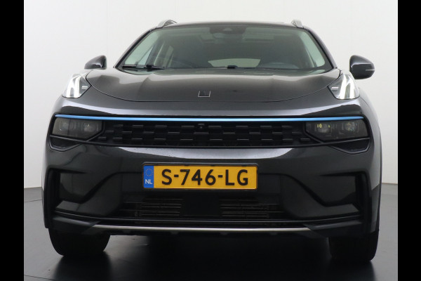 Lynk & Co 01 1.5 PHEV AUT-7 261pk Pano-Schuifdak Lmv 20" 360°Camera Apple Carplay Android Auto Adap.Cruise Navi Pdc Ecc Keyless Led Plug-In H Elek.Memory.Stoel File assistent Dodehoek detector Elektrisch bedienbare achterklep Rijstrooksensor Wifi Verkeersbord detectie 425Nm koppel 3,7kw laadvermogen €44.882 Nieuwprijs 1e Eigenaar Origineel NLse auto! Lynk & Co 01 1.5 PHEV AUT-7 261pk Pano-Schuifdak Lmv 20" 360°Camera Apple Carplay Android Auto Adap.Cruise Navi Pdc Ecc Keyless Led Plug-In H Elek.Memory.Stoel File assistent Dodehoek detector Elektrisch bedienbare achterklep Rijstrooksensor Wifi Verkeersbord detectie 425Nm koppel 3,7kw laadvermogen €44.882 Nieuwprijs 1e Eigenaar Origineel NLse auto!