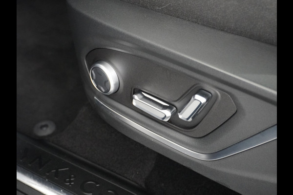 Lynk & Co 01 1.5 PHEV AUT-7 261pk Zwarte hemelbekleding Pano-Schuifdak Lmv 20" 360°Camera Apple Carplay Android Auto Adap.Cruise Navi Pdc Ecc Elek.Memory.Stoel File assistent Dodehoek detector Elektrisch bedienbare achterklep Rijstrooksensor Wifi Verkeersbord detectie 425Nm koppel 3,7kw laadvermogen €44.882 Nieuwprijs 1e Eigenaar Origineel NLse auto! Lynk & Co 01 1.5 PHEV AUT-7 261pk Zwarte hemelbekleding Pano-Schuifdak Lmv 20" 360°Camera Apple Carplay Android Auto Adap.Cruise Navi Pdc Ecc Elek.Memory.Stoel File assistent Dodehoek detector Elektrisch bedienbare achterklep Rijstrooksensor Wifi Verkeersbord detectie 425Nm koppel 3,7kw laadvermogen €44.882 Nieuwprijs 1e Eigenaar Origineel NLse auto!