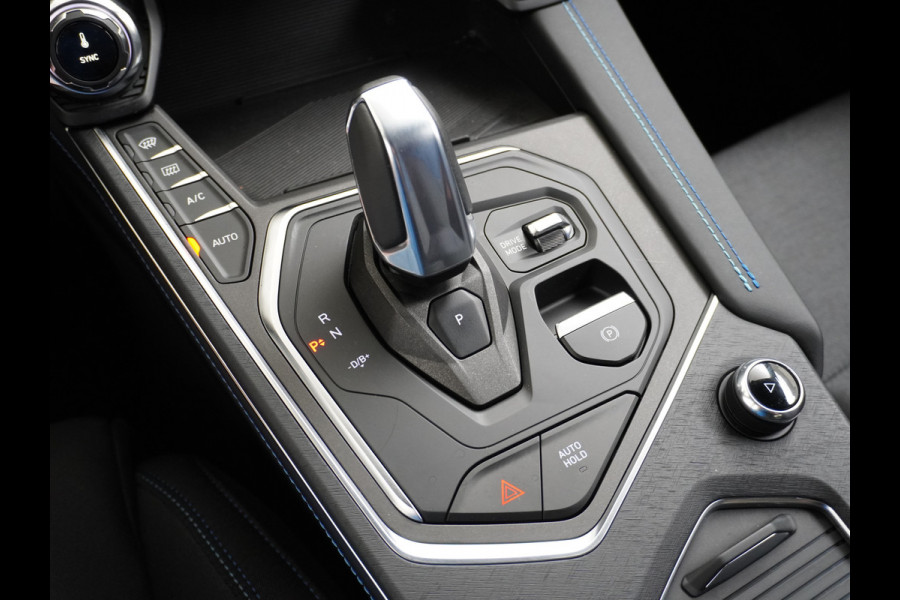 Lynk & Co 01 1.5 PHEV AUT-7 261pk Zwarte hemelbekleding Pano-Schuifdak Lmv 20" 360°Camera Apple Carplay Android Auto Adap.Cruise Navi Pdc Ecc Elek.Memory.Stoel File assistent Dodehoek detector Elektrisch bedienbare achterklep Rijstrooksensor Wifi Verkeersbord detectie 425Nm koppel 3,7kw laadvermogen €44.882 Nieuwprijs 1e Eigenaar Origineel NLse auto! Lynk & Co 01 1.5 PHEV AUT-7 261pk Zwarte hemelbekleding Pano-Schuifdak Lmv 20" 360°Camera Apple Carplay Android Auto Adap.Cruise Navi Pdc Ecc Elek.Memory.Stoel File assistent Dodehoek detector Elektrisch bedienbare achterklep Rijstrooksensor Wifi Verkeersbord detectie 425Nm koppel 3,7kw laadvermogen €44.882 Nieuwprijs 1e Eigenaar Origineel NLse auto!