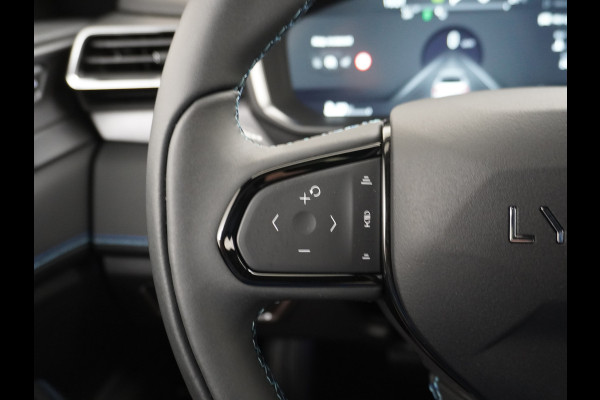 Lynk & Co 01 1.5 PHEV AUT-7 261pk Zwarte hemelbekleding Pano-Schuifdak Lmv 20" 360°Camera Apple Carplay Android Auto Adap.Cruise Navi Pdc Ecc Elek.Memory.Stoel File assistent Dodehoek detector Elektrisch bedienbare achterklep Rijstrooksensor Wifi Verkeersbord detectie 425Nm koppel 3,7kw laadvermogen €44.882 Nieuwprijs 1e Eigenaar Origineel NLse auto! Lynk & Co 01 1.5 PHEV AUT-7 261pk Zwarte hemelbekleding Pano-Schuifdak Lmv 20" 360°Camera Apple Carplay Android Auto Adap.Cruise Navi Pdc Ecc Elek.Memory.Stoel File assistent Dodehoek detector Elektrisch bedienbare achterklep Rijstrooksensor Wifi Verkeersbord detectie 425Nm koppel 3,7kw laadvermogen €44.882 Nieuwprijs 1e Eigenaar Origineel NLse auto!