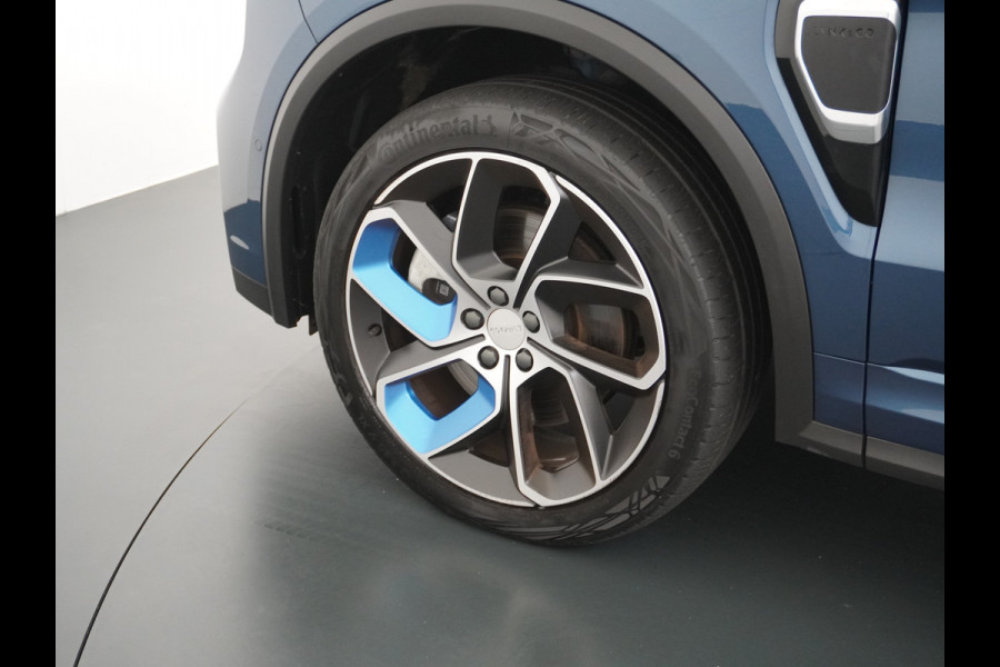 Lynk & Co 01 1.5 PHEV AUT-7 261pk Zwarte hemelbekleding Pano-Schuifdak Lmv 20" 360°Camera Apple Carplay Android Auto Adap.Cruise Navi Pdc Ecc Elek.Memory.Stoel File assistent Dodehoek detector Elektrisch bedienbare achterklep Rijstrooksensor Wifi Verkeersbord detectie 425Nm koppel 3,7kw laadvermogen €44.882 Nieuwprijs 1e Eigenaar Origineel NLse auto! Lynk & Co 01 1.5 PHEV AUT-7 261pk Zwarte hemelbekleding Pano-Schuifdak Lmv 20" 360°Camera Apple Carplay Android Auto Adap.Cruise Navi Pdc Ecc Elek.Memory.Stoel File assistent Dodehoek detector Elektrisch bedienbare achterklep Rijstrooksensor Wifi Verkeersbord detectie 425Nm koppel 3,7kw laadvermogen €44.882 Nieuwprijs 1e Eigenaar Origineel NLse auto!