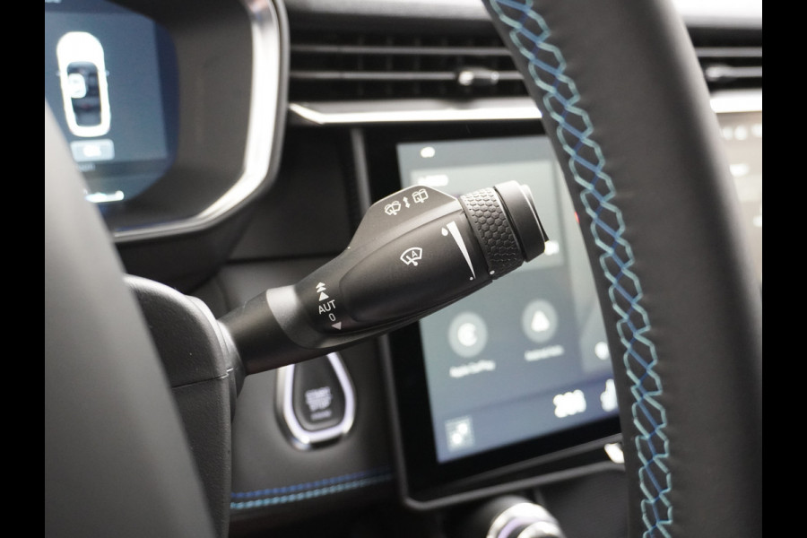 Lynk & Co 01 1.5 PHEV AUT-7 261pk Zwarte hemelbekleding Pano-Schuifdak Lmv 20" 360°Camera Apple Carplay Android Auto Adap.Cruise Navi Pdc Ecc Elek.Memory.Stoel File assistent Dodehoek detector Elektrisch bedienbare achterklep Rijstrooksensor Wifi Verkeersbord detectie 425Nm koppel 3,7kw laadvermogen €44.882 Nieuwprijs 1e Eigenaar Origineel NLse auto! Lynk & Co 01 1.5 PHEV AUT-7 261pk Zwarte hemelbekleding Pano-Schuifdak Lmv 20" 360°Camera Apple Carplay Android Auto Adap.Cruise Navi Pdc Ecc Elek.Memory.Stoel File assistent Dodehoek detector Elektrisch bedienbare achterklep Rijstrooksensor Wifi Verkeersbord detectie 425Nm koppel 3,7kw laadvermogen €44.882 Nieuwprijs 1e Eigenaar Origineel NLse auto!